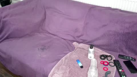 indian_exhibitionist online show from December 9, 2024, 10:20 pm