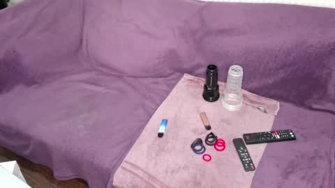 indian_exhibitionist online show from February 16, 2025, 10:21 pm