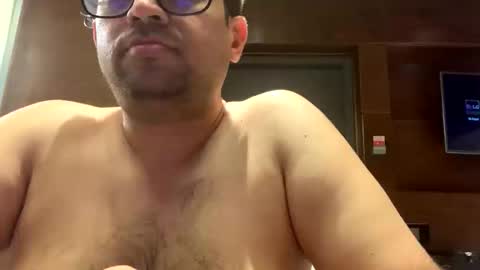 Nash online show from December 5, 2025, 8:05 pm