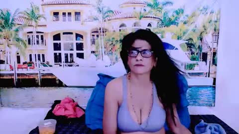 Femiez online show from February 5, 2025, 12:27 pm