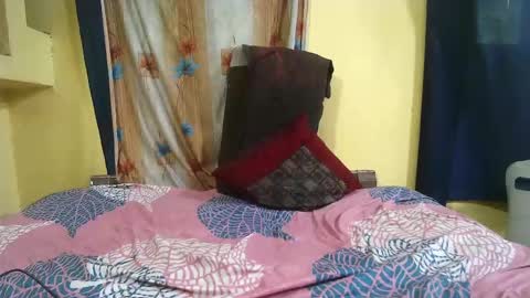 Snapshot of indiancumking chatting on March 2, 2025, 10:24 am inindiancumking online show from March 2, 2025, 10:24 am