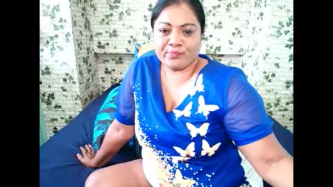 Snapshot of indiandelia chatting on January 20, 2025, 9:24 am indiandelia online show from January 20, 2025, 9:24 am