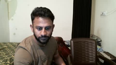 Snapshot of indiandesiguys2023 chatting on March 7, 2025, 1:42 am indian guys for you online show from March 7, 2025, 1:42 am