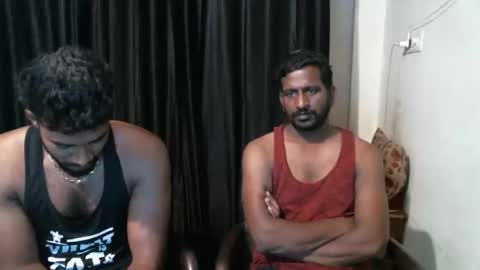 Snapshot of indiandesiguys2023 chatting on October 5, 2025, 1:59 am indian guys for you online show from October 5, 2025, 1:59 am