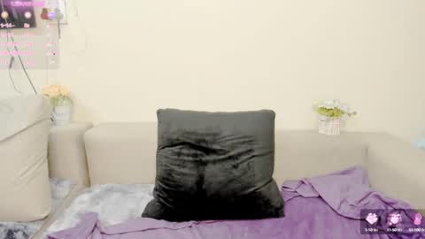 PARADISEQUEEN online show from December 28, 2024, 5:14 pm