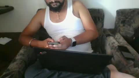 Snapshot of indianlover1433 chatting on January 5, 2025, 7:49 am Indian lover online show from January 5, 2025, 7:49 am