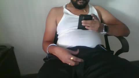 Snapshot of indianlover1433 chatting on February 6, 2025, 9:11 am Indian lover online show from February 6, 2025, 9:11 am