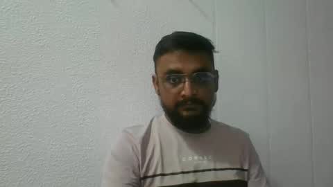 Snapshot of indianlover1433 chatting on September 10, 2025, 4:56 am Indian lover online show from September 10, 2025, 4:56 am
