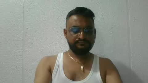 Snapshot of indianlover1433 chatting on September 13, 2025, 9:20 am Indian lover online show from September 13, 2025, 9:20 am