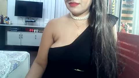 Radha online show from October 25, 2025, 8:00 am