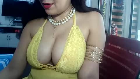 Radha online show from December 4, 2025, 8:23 am