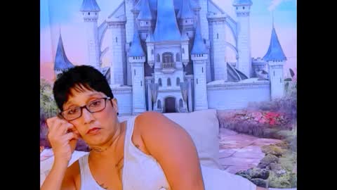 Snapshot of indianroxy07 chatting on January 24, 2025, 8:11 pm roxy online show from January 24, 2025, 8:11 pm