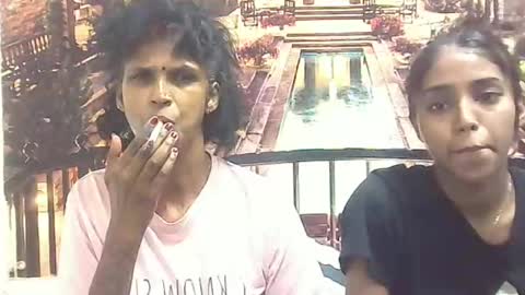 indiansexyslender4u2luv online show from January 16, 2025, 9:48 am