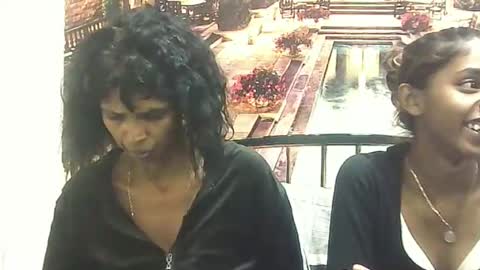 indiansexyslender4u2luv online show from January 17, 2025, 5:53 am