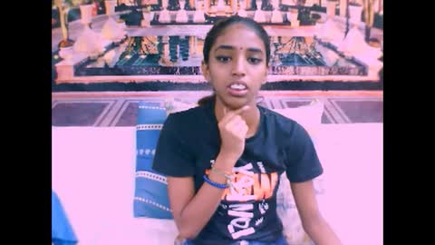 indiansexyslender4u2luv online show from February 4, 2025, 5:53 am