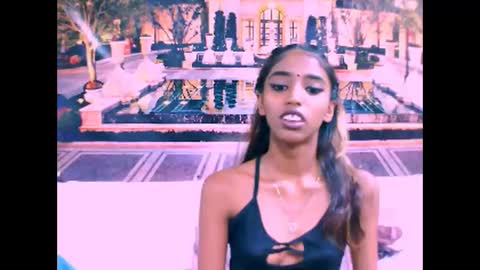 indiansexyslender4u2luv online show from February 19, 2025, 9:28 am