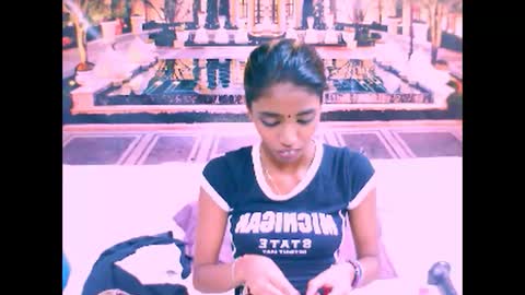 indiansexyslender4u2luv online show from February 26, 2025, 9:53 am