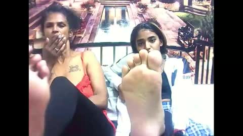 indiansexyslender4u2luv online show from February 28, 2025, 5:48 am