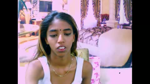 indiansexyslender4u2luv online show from March 9, 2025, 5:44 am