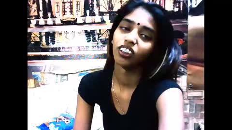 indiansexyslender4u2luv online show from September 22, 2025, 5:31 am