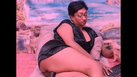 Shreya online show from January 14, 2025, 11:48 pm