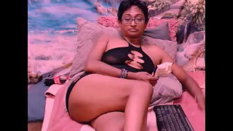 Shreya online show from February 1, 2025, 8:47 pm