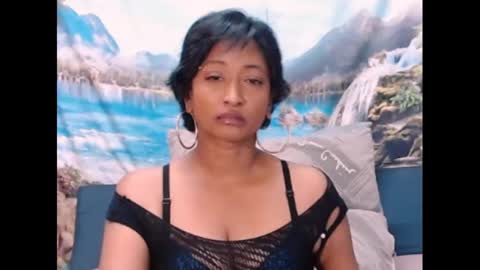 Shreya online show from March 10, 2025, 5:33 am