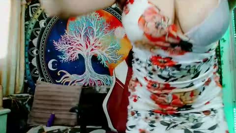 Snapshot of indica_me chatting on September 25, 2025, 5:55 am indica_me online show from September 25, 2025, 5:55 am