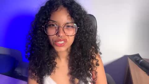 Snapshot of indicasatan chatting on February 2, 2025, 11:53 pm Indicasatan online show from February 2, 2025, 11:53 pm