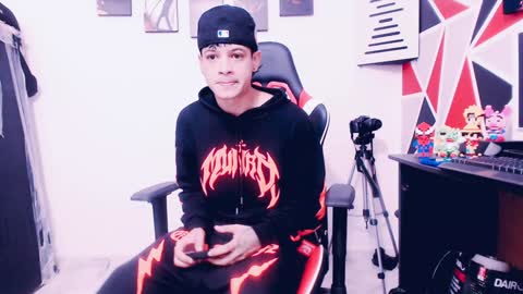 Snapshot of indomitablebeast chatting on January 18, 2025, 1:08 pm matias online show from January 18, 2025, 1:08 pm