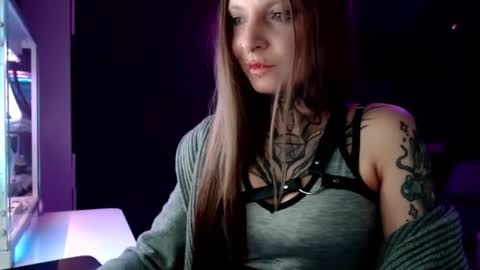 Snapshot of inesdesire chatting on February 12, 2025, 4:44 pm InesDesire online show from February 12, 2025, 4:44 pm