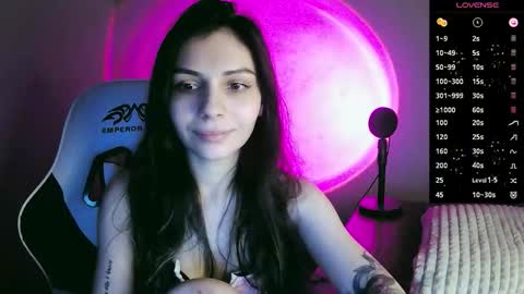 Inga online show from November 4, 2025, 5:12 pm