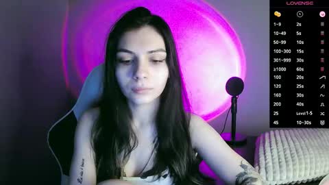 Inga online show from November 21, 2025, 3:11 pm