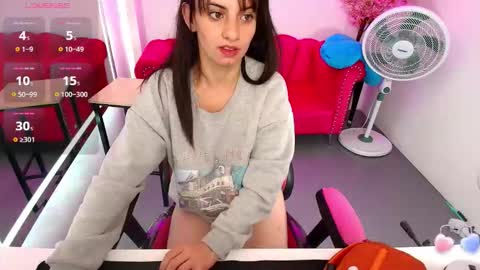 Snapshot of ingrid_rodriguezz chatting on October 19, 2025, 3:56 pm Ingrid online show from October 19, 2025, 3:56 pm