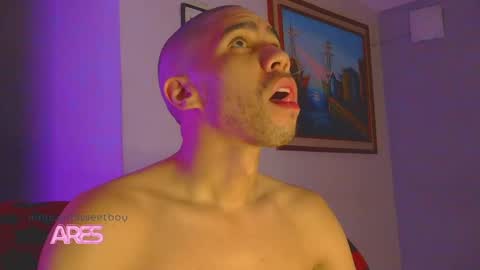 Snapshot of innocentsweetboy chatting on February 28, 2025, 12:31 pm Aaron online show from February 28, 2025, 12:31 pm