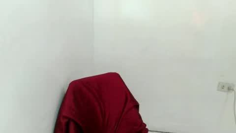 Jean online show from October 21, 2025, 11:38 pm