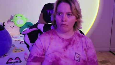 Faye online show from December 29, 2024, 9:30 pm