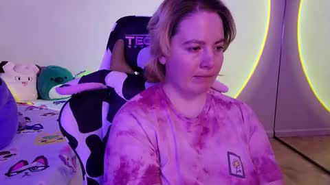 Faye online show from January 21, 2025, 2:26 pm