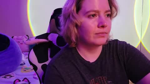 Faye online show from February 14, 2025, 7:07 am