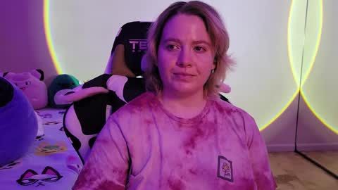 Faye online show from February 19, 2025, 7:39 am