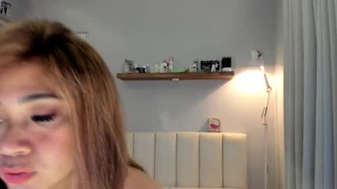 Snapshot of inuldaraka chatting on December 14, 2025, 3:17 pm Mina Han online show from December 14, 2025, 3:17 pm