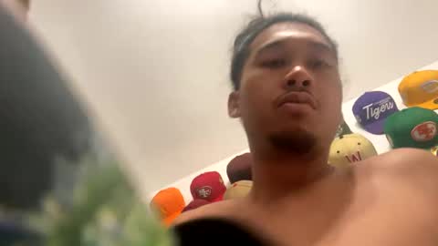 Raxton online show from February 13, 2025, 12:00 pm