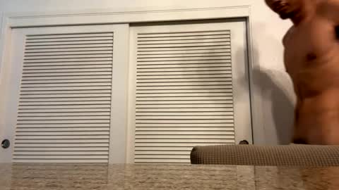 Raxton online show from February 17, 2025, 10:25 pm