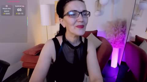 Snapshot of irene_marlow chatting on November 24, 2025, 5:51 am Irene online show from November 24, 2025, 5:51 am
