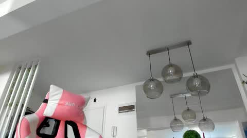 Snapshot of irenevon chatting on October 24, 2025, 6:32 am Ir s room online show from October 24, 2025, 6:32 am