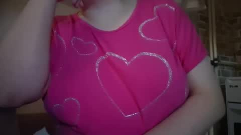 IrinnaK online show from December 3, 2025, 2:26 pm