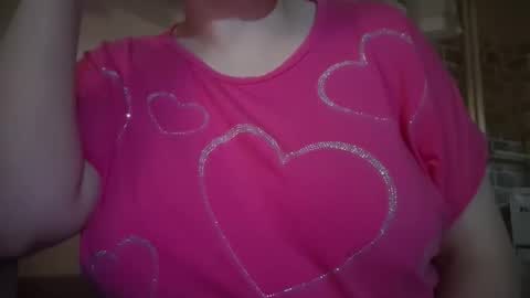 IrinnaK online show from December 4, 2025, 2:37 pm