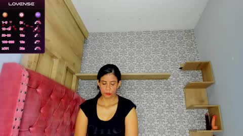 Snapshot of iris_charlotte chatting on March 3, 2025, 11:55 am Hot Charlotte online show from March 3, 2025, 11:55 am