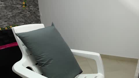 Iirs online show from February 19, 2025, 2:44 am