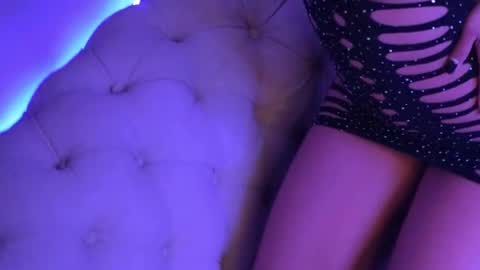 Iris online show from February 14, 2025, 11:20 pm